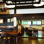 母ちゃんの店 わがや - 店内