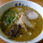 山小屋 - 黒ラーメン