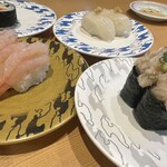 佐渡 廻転寿司 弁慶 佐渡本店 - 