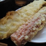 手打十段 うどんバカ一代 - アナゴ天、ちくわ天