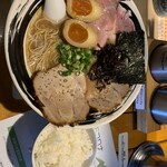 博多長浜らーめん よかと - 