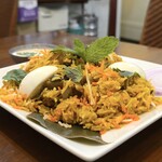 GOLDEN CROWN - ビリヤニ