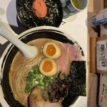 博多長浜らーめん よかと - 