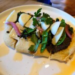 ル・パン・コティディアン 芝公園店 - フラットブレッド　モッツァレラチーズとグリル野菜