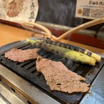 肉酒場 - 