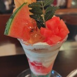 CAFE CUPOLA mejiro - 波に揺れるすいかパフェ