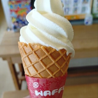 ソフトクリーム 移転】モーモーミルク （MO-MO-MILK ） - 中深川/ソフトクリーム