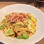 ハシヤ - 桜海老春キャベツのペペロンチーノ大盛り