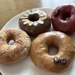 BLUE-G DONUT & CAFE  - 