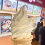 スガキヤ - 料理写真:”ミニコーン”(店内撮影)