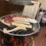 炭火焼きホルモンくうちゃん - 