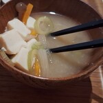MID ミッドダイニング - 甘めの味噌を使用