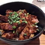 MID ミッドダイニング - 斜めから