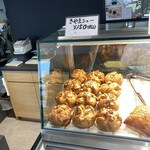 あびによん - ショーケース