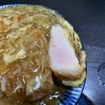 加登屋食堂 - あんかけかつ丼断面