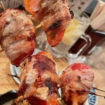 秋元屋 - 遊んでません 肉巻きトマトは秋元屋が１番