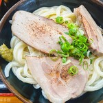 麺紡 - 豚チャーシューしょうゆうどん