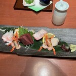 すしダイニング - 