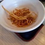 そばの神田 - 揚げ蕎麦✨天かすも無料だけど、ポリポリしてサイコー笑 