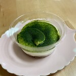 LAWSON - 料理写真:お抹茶ティラミス(宇治抹茶) ¥214