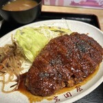 岩田屋 - 料理写真:みそかつ定食