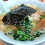 山岡家 - なので今回はコショウと七味で味変