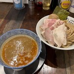 オオモリ製作所 鶴田店 - 