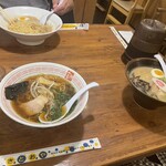 河内らーめん 喜神 - 料理写真: