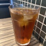 焼肉 ジャンボ はなれ - ウーロン茶　税込500円