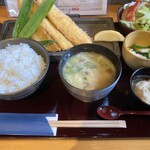 にしけん - 料理写真:アジフライ定食