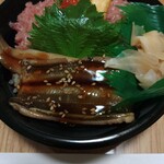 回転寿司みさき - 料理写真:ねぎとろと大あなご丼　1750円　ちとお高い