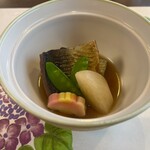 うなぎ 川松 - ミガキニシン、茄子、蕪のお椀