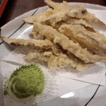 ろばた仁 - ゴボウの天ぷら