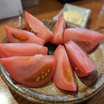 炭火焼鳥 さんぽ - 冷やしトマト（440円）