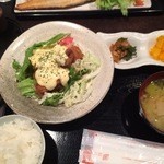 億万長者 - （ランチ）チキン南蛮定食￥853（税込）