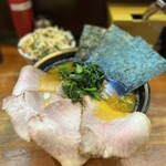 ラーメン 末廣家 - 