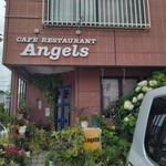 エンジェルズ - 外観
