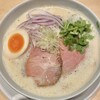 鶏白湯ラーメン ムツキ