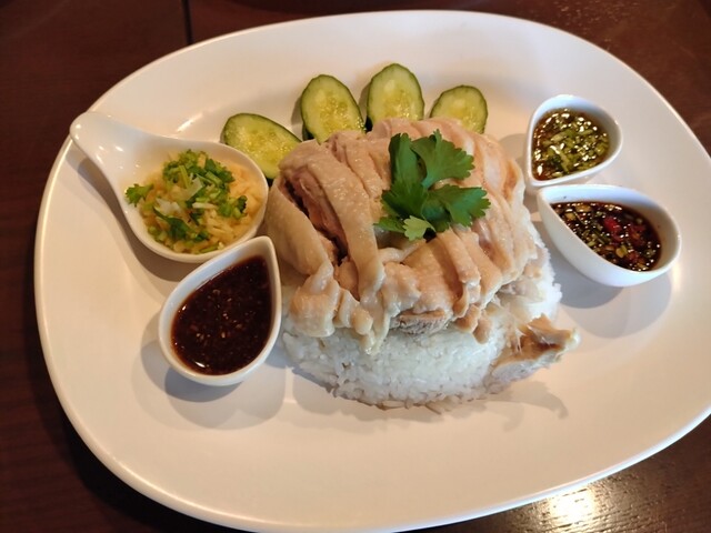 Khao Man Gai Senmon Ten Pui photo 5