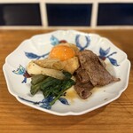 大衆酒場 坂本商店 - すき焼きポテサラ
