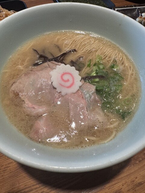 博多とんこつばり 中仙道本店 - 北長瀬/ラーメン | 食べログ