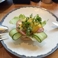 ザ タヴァン グリル＆ラウンジ - 