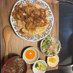 焼肉木曽 - 飛騨牛ホルモン炒飯（肉マシ）➕定食セット
