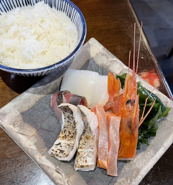 Tachinomi Uotsubaki Kanayama Ten photo 3