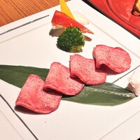 北新地 肉料理 名門 - 
