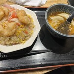 まんぼう - 海鮮炒飯とスープ餃子
