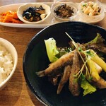 アウンキッチン - 