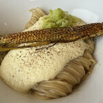 紅ズワイガニらぁ麺 まるはち屋 - 