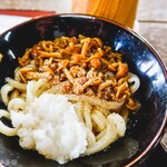 ヨコクラうどん - なめこおろしぶっかけ