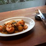 Hachihare - 車海老とじゃがいものナンプラー炒め